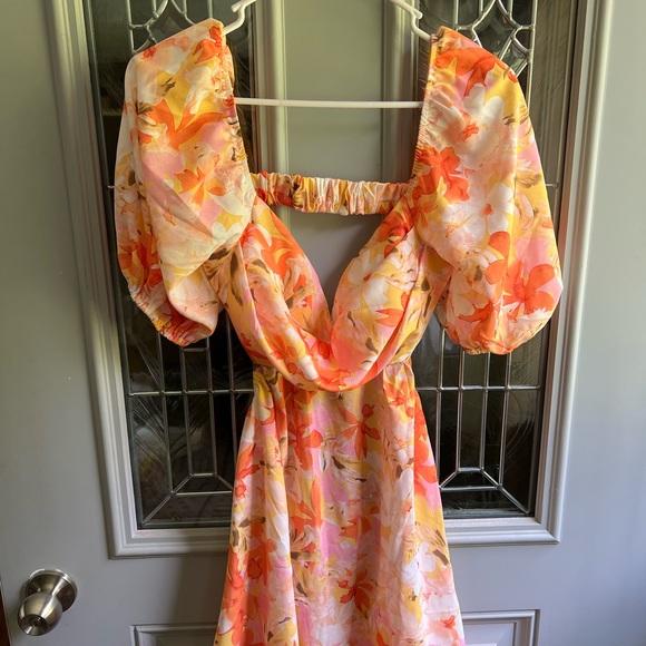 Boutique dress - Picture 1 of 1